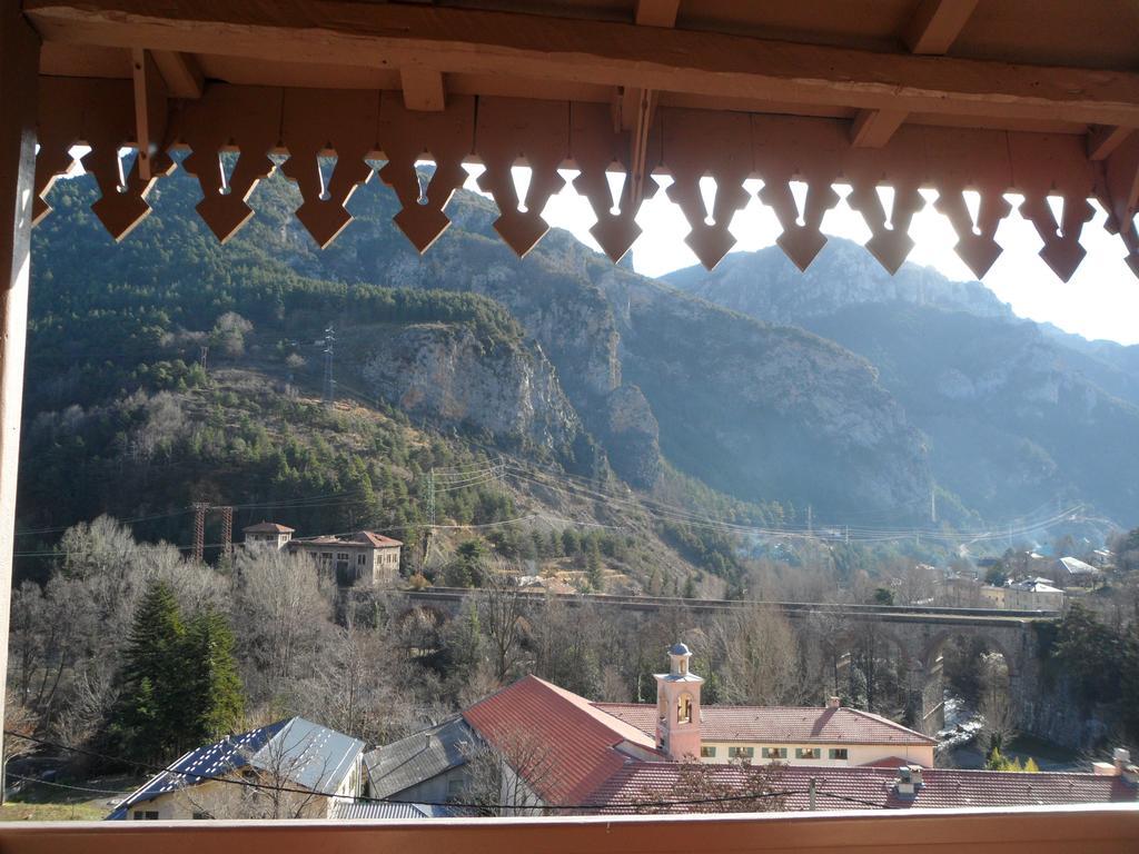 Chambres D'Hotes Casa Sylvana Saint-Dalmas-de-Tende Exterior photo